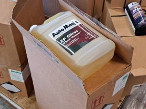 lot 459 image: Lot of (2 Boxes) Auto Magic XP Citrus Wheel Cleaner No. 727 Extra Performance Concentrated Cleaner 1-Gallon Plastic Jug 4-count ( 8 total items )