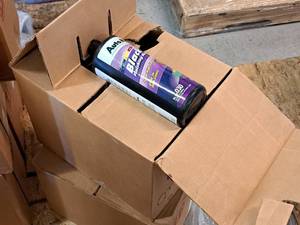 lot 460 image: Lot of (2 Boxes) Auto Magic Black Finishing Glaze No. 503030 32-fl.oz. Plastic Bottle 12-count ( 24 total items )