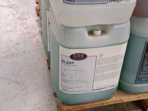 lot 518 image: Lot of (4) DuBois C.A.R. Products Blast All-Purpose Cleaner 5-gallon Plastic Jug