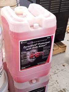 lot 526 image: Lot of (3) DuBois Blendco Systems Durashield Protectant with Body Armor 100206 6-gallon Plastic Jug