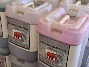 lot 554 image: Lot of (2) DuBois Blendco Systems Red Rhino Fragra Foam Plus Red Vehicle Cleaner 108406R 6-gallon Plastic Jug