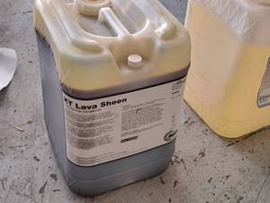 lot 583 image: Lot of (1) Reliable Plus KT Lava Sheen 5-gallon Plastic Jug