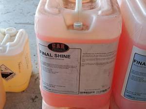lot 860 image: Lot of (1) C.A.R. Products Final Shine Show Car Lustre Enhancer 5-gallon Plastic Pail