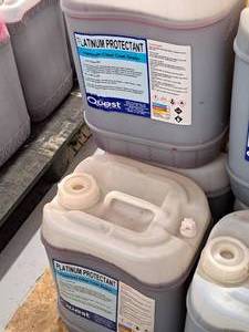 lot 864 image: Lot of (2) Quest Platinum Protectant Premium Clear Coat Sealer QW-0501 5-gallon Plastic Jug