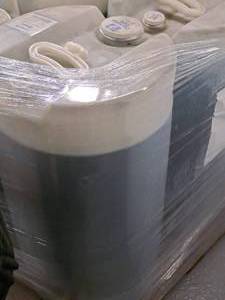 lot 192H image: Lot of (1) Diamond Shine Bullseye Fusion Rinse 15-gallon Plastic Drum