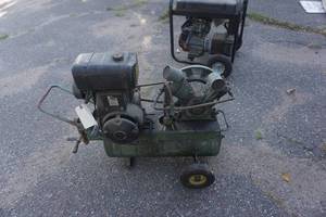 lot 11 image: 6 12  hp Gas Powered Air Compressor