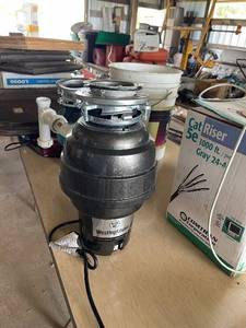 lot 36 image: Westinghouse 1 14 hp Kitchen Sink Garbage Disposal