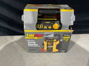 lot 302 image: 800 Peak Amp Jump Starter w 120 PSI Compressor, pivoting LED light, 3X USB ports