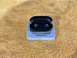 lot 333 image: Beats Solo Buds - True Wireless Earbuds