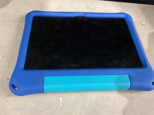 lot 375 image: Onn. 8 Kids Tablet, 32GB, (2024 Model)
