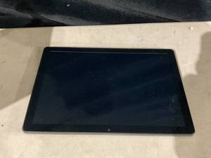 lot 377 image: Surf Onn. 10.1 Tablet, 32GB (2022 Model)