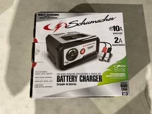 lot 380 image: Schumacher SC1282 10-Amp 12V Fully Automatic Battery Charger and Maintainer