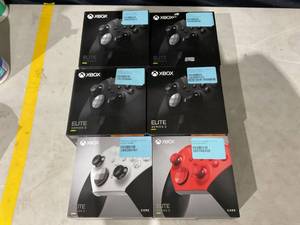 lot 394 image: LOT OF 6 Microsoft Xbox One Core Controllers