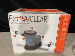 lot 600 image: Flowclear 1500 gal. Above-Ground Pool Pump