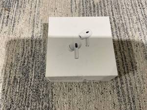 lot 143 image: Air Pods Pro (2nd Generation)