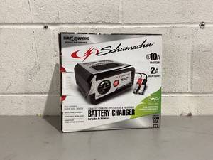lot 445 image: Schumacher SC1282 10-Amp 12V Fully Automatic Battery Charger and Maintainer
