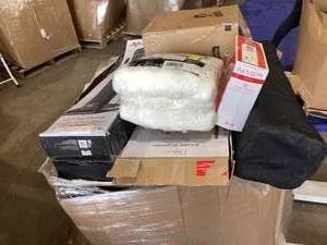 lot 810 image: Wholesale Pallet of Assorted Miscellaneous Items