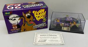 lot 92 image: 124 Scale Diecast Revell Collection Scooby Dooby Doo Cartoon Network Wacky Racing (Robert Pressley) #29 (NIB) With COA