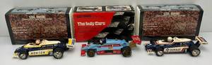 lot 187 image: Ezra Brooks Limited Edition Indy Car Decanters (Empty)