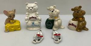 lot 239 image: Misc. Wade Collector Figurines