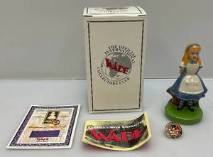 lot 241 image: Wade Collectors Club 1999 Alice In Wonderland Ceramic Figurine With COA (NIB)