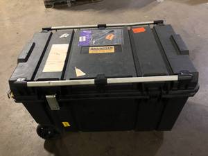 DEWALT Tough Chest 38 in. W 63 Gal. Polypropylene Rolling Tool Box Damaged Customer Returns See Pictures