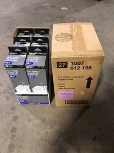 Lot of comm Electric 5 ft cord 3 outlet power cubes not used see pictures