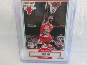 lot 11 image: 1990-91 Fleer Michael Jordan Card...
