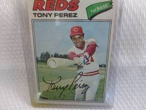 lot 35 image: 1977 Topps Tony Perez Card...