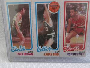 lot 100 image: 1981 Topps Larry Bird  Rookie REPRI...