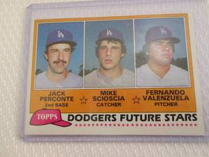 lot 105 image: 1981 Topps  Fernando Valenzuela Ro...