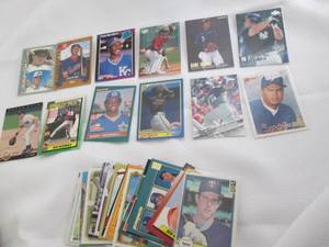 lot 108 image: 30 Assorted Baseball Rookie Cards...