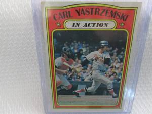 lot 153 image: 1972 Topps Carl Yastrzemski In Acti...