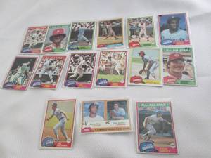 lot 165 image: Assorted 1980 Topps Baseball Cards...