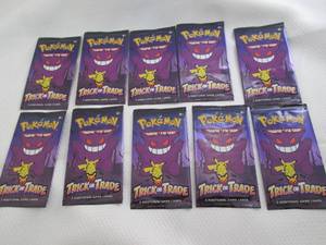lot 171 image: 10 Pokemon Halloween Trick Or Trade...