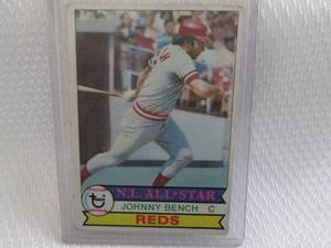 lot 231 image: 1979 Topps Johnny Bench Card...
