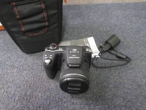 lot 267 image: LB-Kodak PIXPRO AZ528 16MP 52x Zoom...