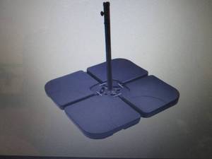 lot 295 image: Patio Premier Blow Mold Offset Umbr...