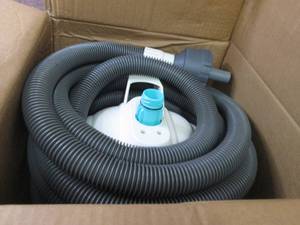 lot 310 image: Intex ZX50 Auto Pool Cleaner open b...