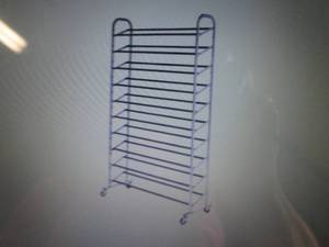 lot 318 image: Whitmor 50-Pair Rolling Shoe Tower ...