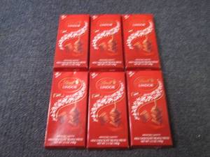 lot 369 image: 6- 3.5 oz Lindor Milk Chocolate Tru...