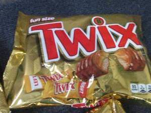 lot 418 image: 3- 10.83 oz Twix Fun Size...