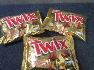 lot 421 image: 3- 10.83 oz Twix Fun Size...