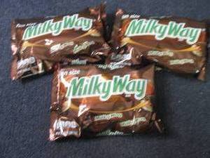 lot 424 image: 3- 10.65 oz Milky Way Fun Size...