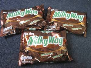 lot 428 image: 3- 10.65 oz Milky Way Fun Size...