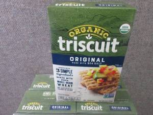 lot 429 image: 12-9 oz Organic Original Triscuits...