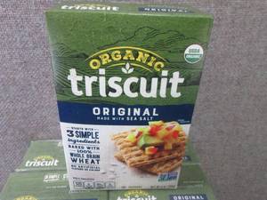 lot 430 image: 12-9 oz Organic Original Triscuits...