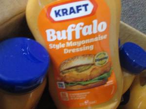 lot 462 image: 8- 12 oz Kraft Buffalo Style Mayonn...