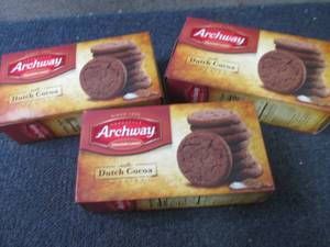 lot 465 image: 3- 8.75 oz Archway Soft Dutch Cocoa...