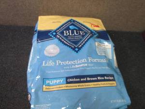 lot 497 image: 15 lb Blue Chicken & Brown Rice Rec...
